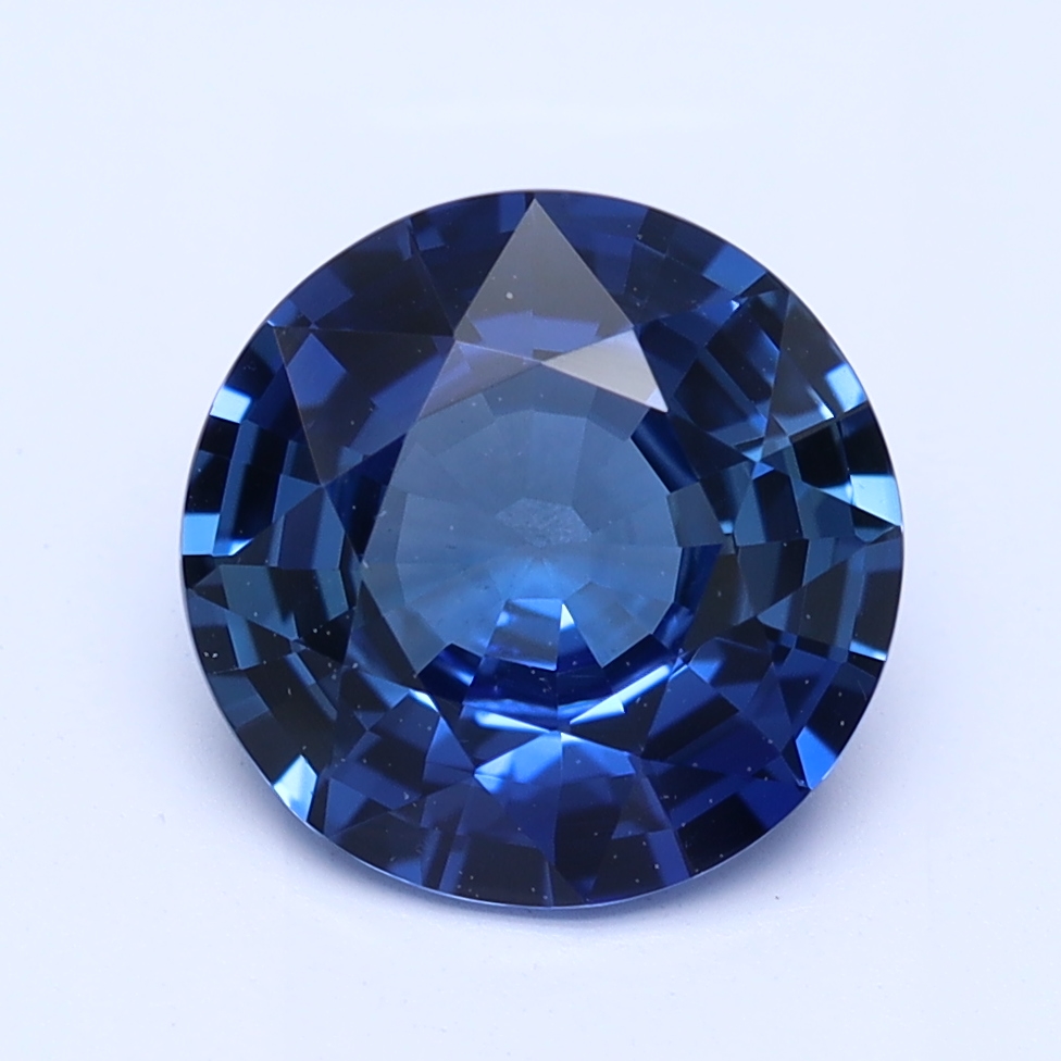 Round Traditional Blue Natural Sapphire